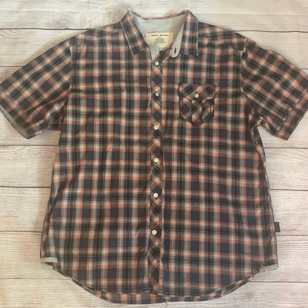 🔆 Men’s XL DNKY Jean collared shirt 🔆